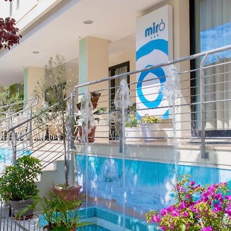 Hotel Miro Cattolica Exteriör bild